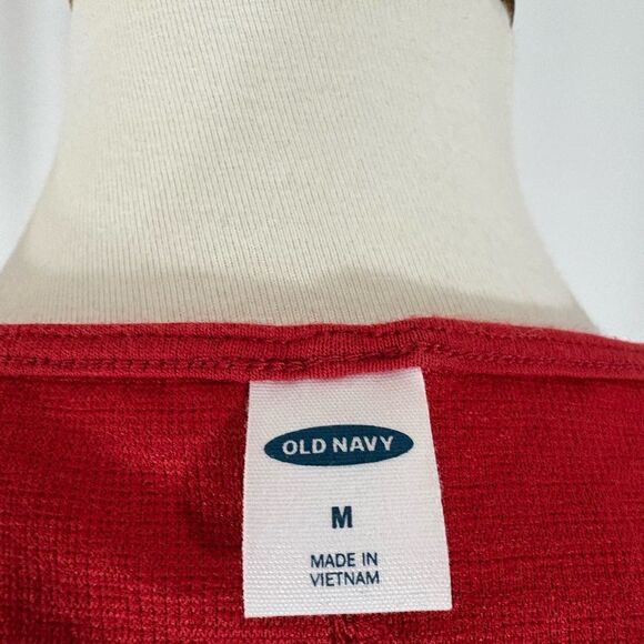 Old Navy Sleeveless Front Tie Red Top - Picture 5 of 5